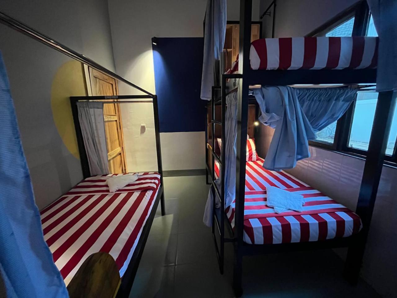 באטאמבנג Por Chey Guesthouse מראה חיצוני תמונה