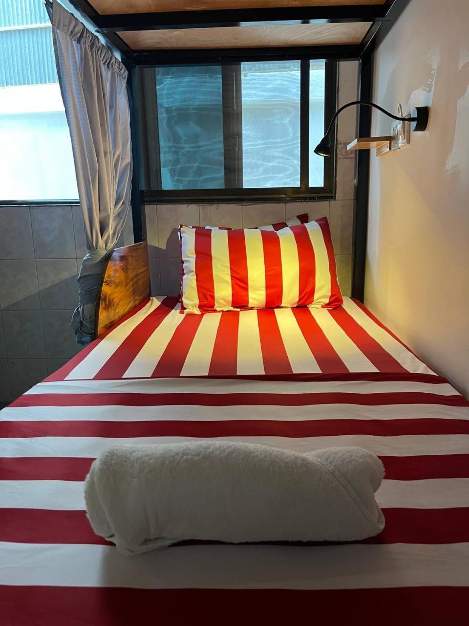 באטאמבנג Por Chey Guesthouse מראה חיצוני תמונה