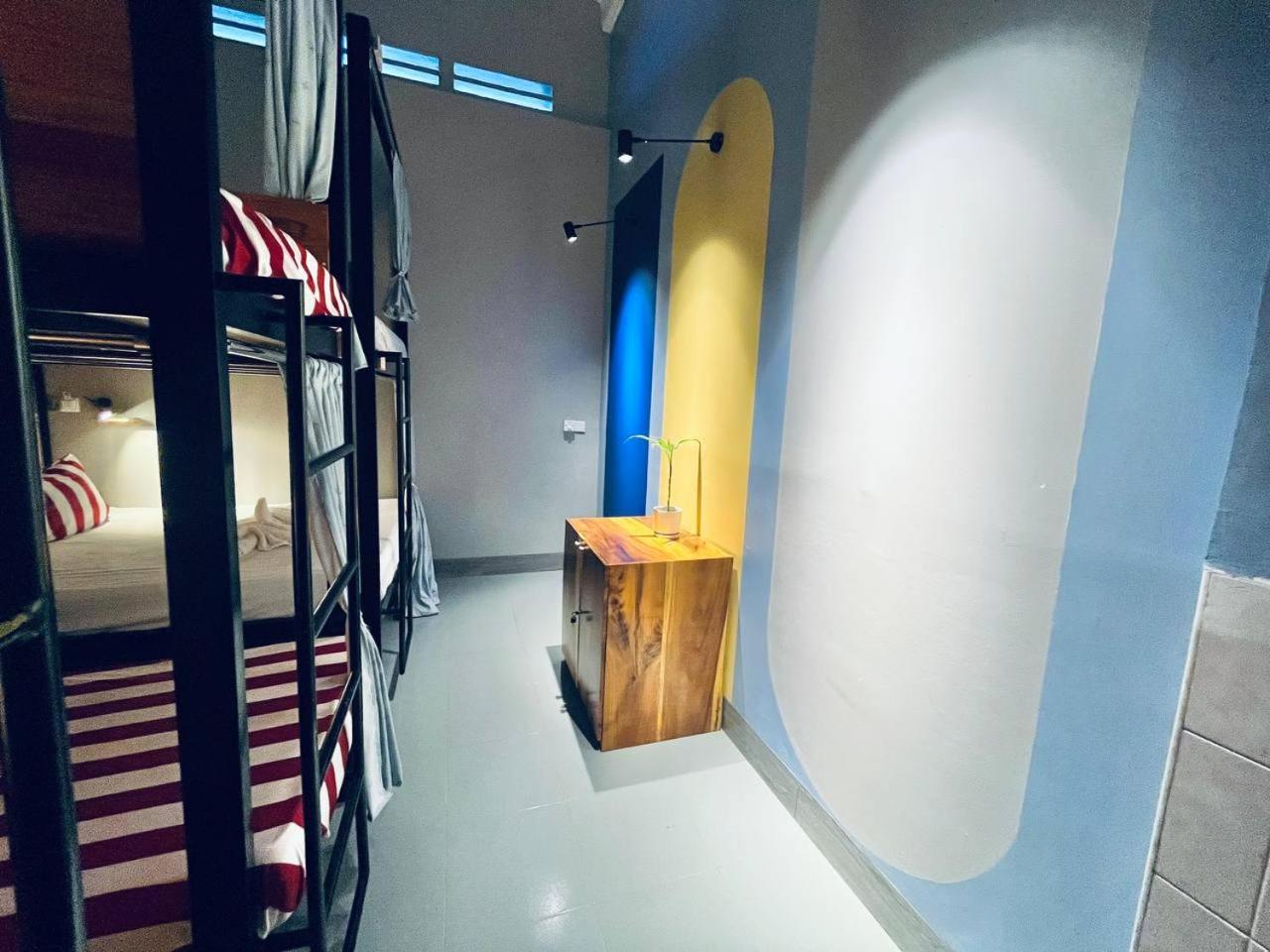 באטאמבנג Por Chey Guesthouse מראה חיצוני תמונה