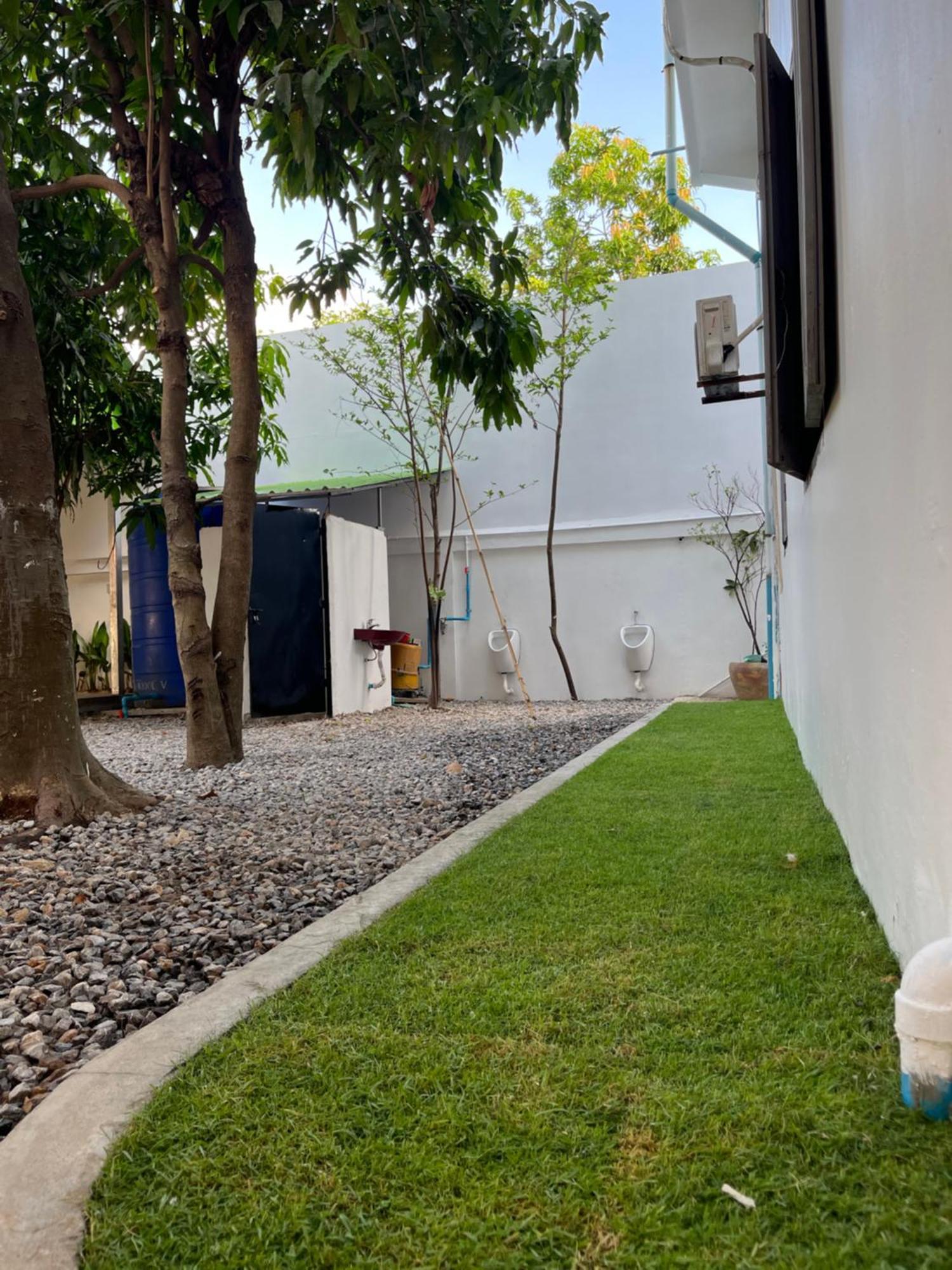 באטאמבנג Por Chey Guesthouse מראה חיצוני תמונה
